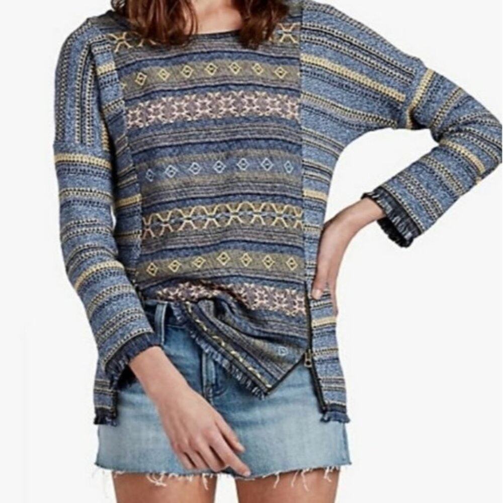 Lucky Brand NWOT escape fringe tapestry look sweater with zipper detail‎ woman M